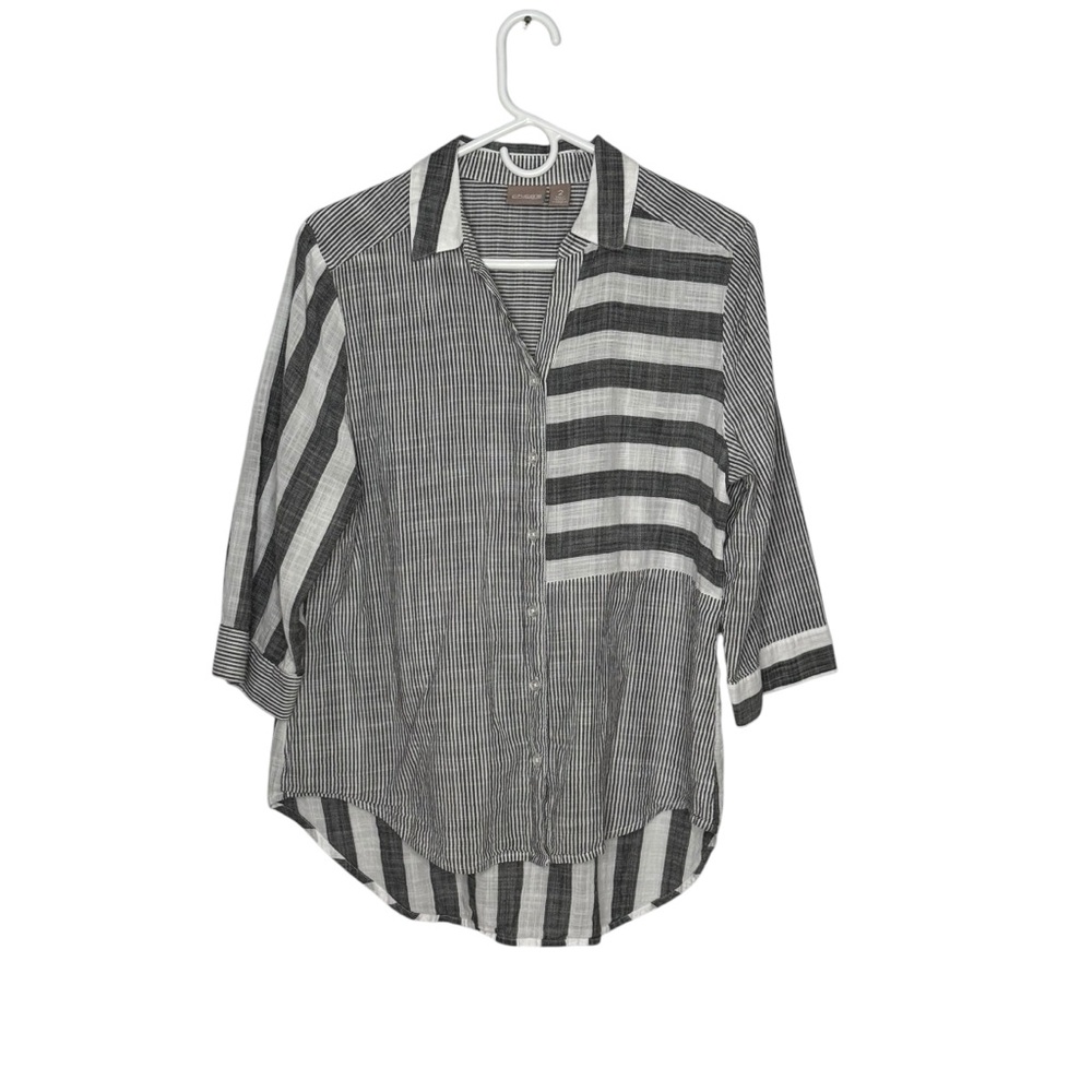 Chico’s Size 2 (Reg 12) Gray/White Multi Stripe Semi Sheer Cotton BF Blouse